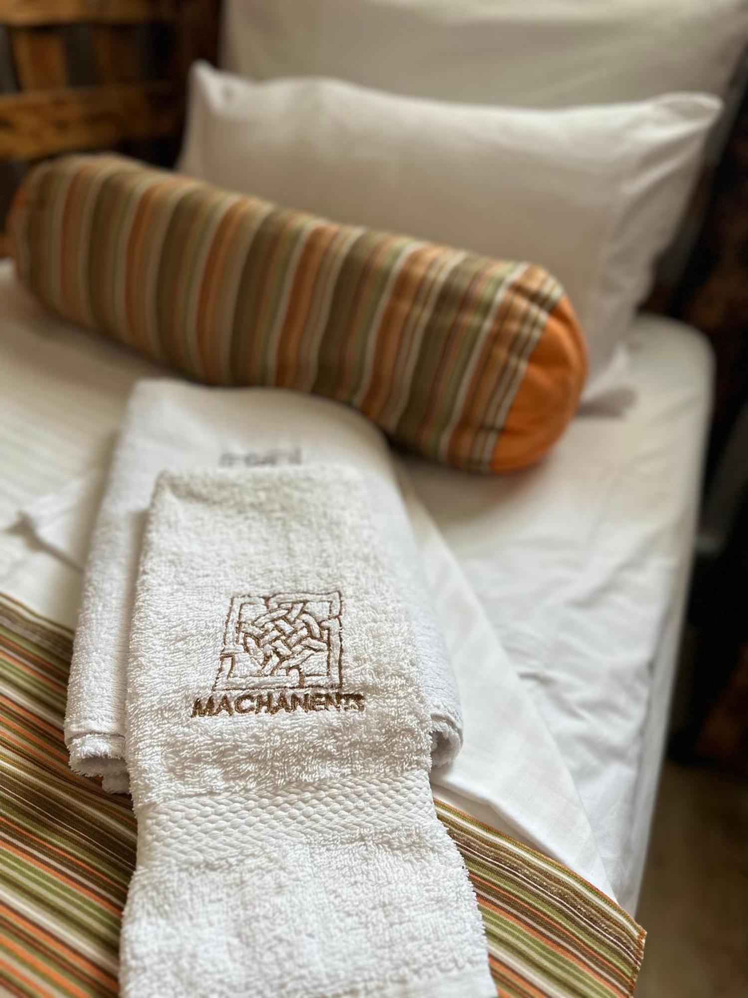 Machanents Art Hotel Vagharshapat Exterior photo