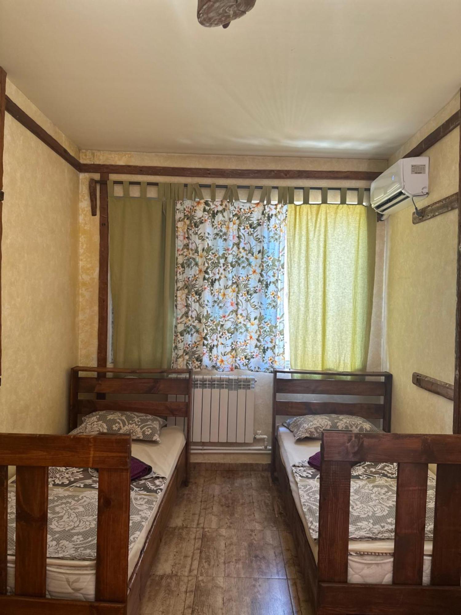Machanents Art Hotel Vagharshapat Exterior photo
